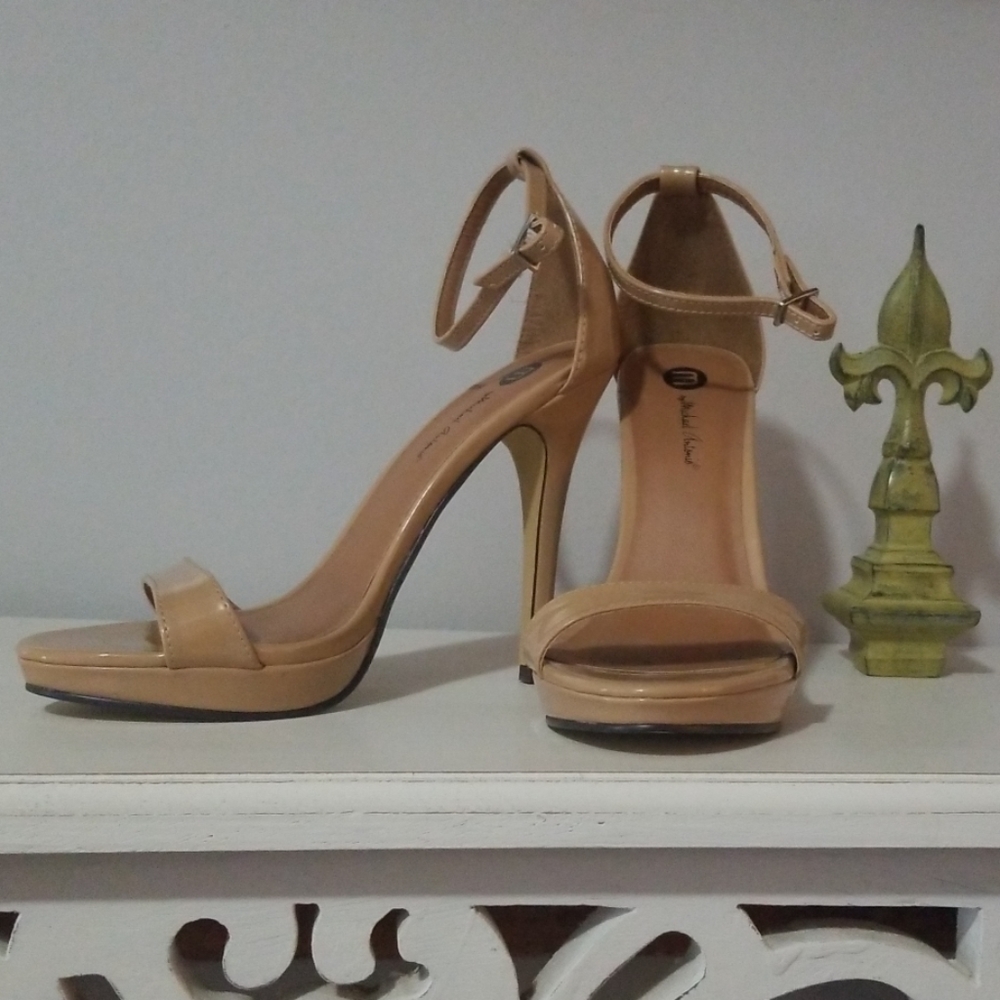 Michael Antonio Lovina Patent Heels Size 7 1/2